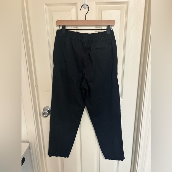 Everlane Black Pull On Tapered Pants Elastic Waist Minimalist Size 4 - Picture 5 of 7